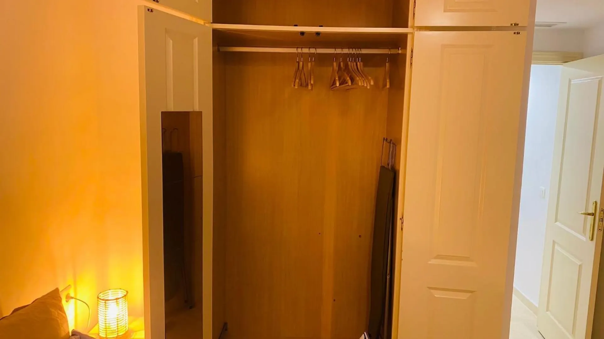 Esin Diamante Appartement Fuengirola Lägenhet